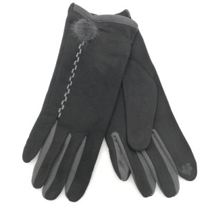 Зимни дамски ръкавици в черно 