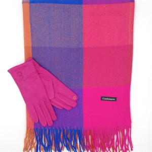 Дамски комплект кашмирен шал и ръкавици в  цикламено