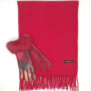 Дамски зимен комплект в червено шал и ръкавици