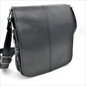 Мъжка чанта от естествена кожа с два разширителни ципа и капак