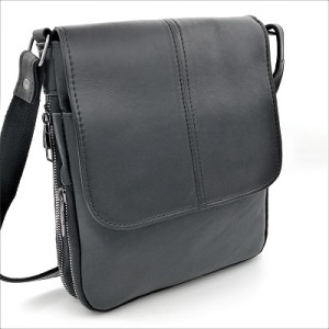 Мъжка чанта през рамо с капак черна естествена кожа