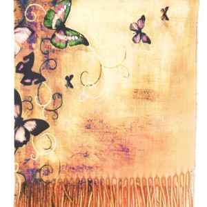 Кашмирен дамски шал в бежово с пеперуди