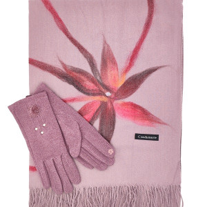 Кашмирен шал с цвете в лилаво и ръкавици с пухче и перли-Дамски зимен комплект Кашмирен шал с цвете в лилаво и ръкавици с пухче и перли-Дамски зимен комплект