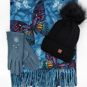 Шапка шал и ръкавици луксозен дамски комплект в синята гама Шапка шал и ръкавици луксозен дамски комплект в синята гама