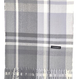 Мъжки шал от кашмир в светлосиво и бяло каре – елегантен зимен аксесоар Мъжки шал от кашмир в светлосиво и бяло каре – елегантен зимен аксесоар