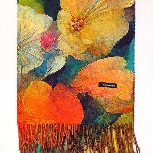 Луксозен дамски шал с цвете пъстър