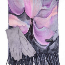 Шал и ръкавици в лилаво си сиво-Подаръчен комплект за жена Шал и ръкавици в лилаво си сиво-Подаръчен комплект за жена