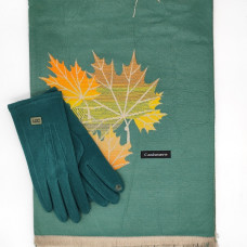 Кашмирен шал с листа и ръкавици-Стилен дамски зимен комплект в зелено Кашмирен шал с листа и ръкавици-Стилен дамски зимен комплект в зелено