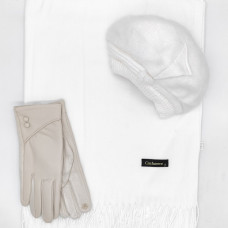 Дамски комплект шапка шал и ръкавици в бяло и светло бежово-Луксозен