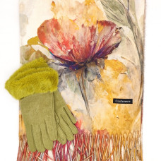 Луксозен подарък за жена – комплект шал и ръкавици в маслинено зелено с пух