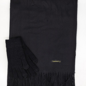 Комплект шал и ръкавици в черно – елегантен дамски зимен комплект Комплект шал и ръкавици в черно – елегантен дамски зимен комплект