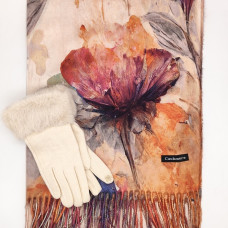 Впечатляващ подарък за жена – луксозен комплект шал и ръкавици в бежово