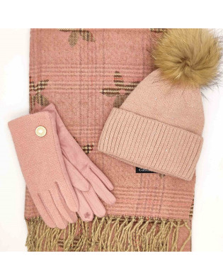 Шапка шал и ръкавици в розово-Дамски комплект за зимата Шапка шал и ръкавици в розово-Дамски комплект за зимата