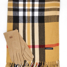 Бежов зимен комплект Burberry-Шал и ръкавици Бежов зимен комплект Burberry-Шал и ръкавици
