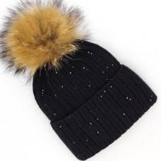Дамска зимна шапка черна с пух от естествен коаъм и подгъв Дамска зимна шапка черна с пух от естествен коаъм и подгъв