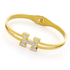 Луксозна дамска гривна от медицинска стомана с буква и кристали Луксозна дамска гривна от медицинска стомана с буква и кристали