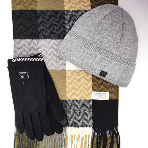 Подарък за Коледа за мъж – шапка, шал и ръкавици