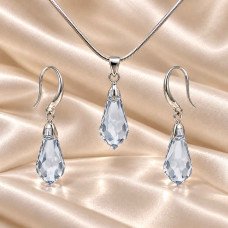 Комплект сваровски бижута колие и обеци в цвят Blue Shade Комплект сваровски бижута колие и обеци в цвят Blue Shade