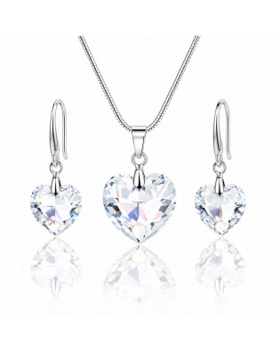 Комплект бижута с кристали Swarovski Crystal Shimmer – колие и висящи обеци сърце Комплект бижута с кристали Swarovski Crystal Shimmer – колие и висящи обеци сърце