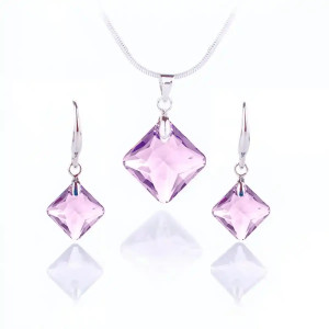 Комплект бижута Square Light Amethyst с лилави кристали – колие и обеци Комплект бижута Square Light Amethyst с лилави кристали – колие и обеци