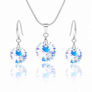 Комплект бижута с кръгли кристали Swarovski AB – колие и обеци с отблясъци Комплект бижута с кръгли кристали Swarovski AB – колие и обеци с отблясъци