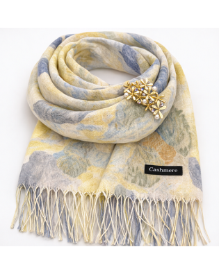 Стилен шал и брошка в жълто-Дамски комплект