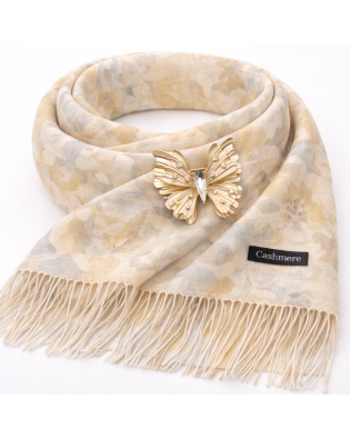 Бежов шал и брошка пеперуда златиста-Дамски комплект