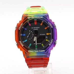 Евтин дамски часовник цветен със силиконова каишка