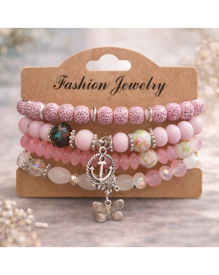 Нежна дамска гривна с розови мъниста и декоративни висулки Нежна дамска гривна с розови мъниста и декоративни висулки