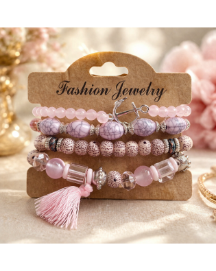 Розова дамска гривна от мъниста с котва и пискюл Розова дамска гривна от мъниста с котва и пискюл