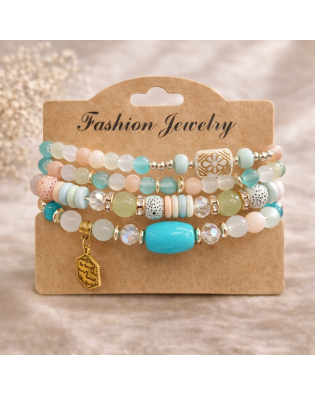 Нежна дамска гривна с пастелни мъниста и цветни акценти