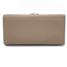 Дамски портфейл бежов с магнитно закопчаване от естествена кожа Дамски портфейл бежов с магнитно закопчаване от естествена кожа