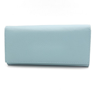 Дамски портфейл изчистен модел с магнитно закопчаване- Естествена кожа в светло синьо Дамски портфейл изчистен модел с магнитно закопчаване- Естествена кожа в светло синьо