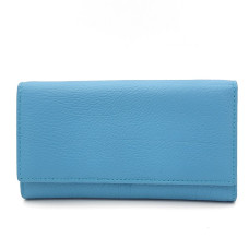 Дамско портмоне от естествена кожа светло синьо с много отделения за карти Дамско портмоне от естествена кожа светло синьо с много отделения за карти