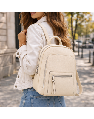 Дамска кожена раница светло бежова с две отделения Дамска кожена раница светло бежова с две отделения