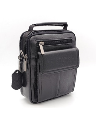 Мъжка чанта от естествена кожа за през рамо с дръжка за ръка и капак на джоба  черна