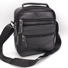 Голяма мъжка чанта за през рамо от естествена кожа с много отделения