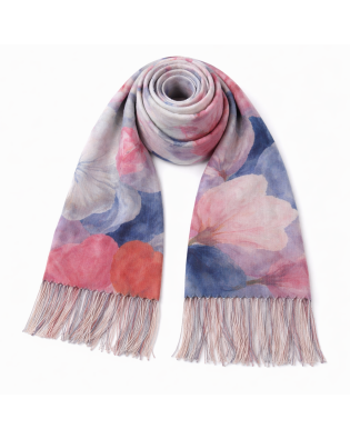 Фин дамски шал с цветя и дълги  ресни