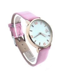 Дамски розов часовник със златист корпус реплика