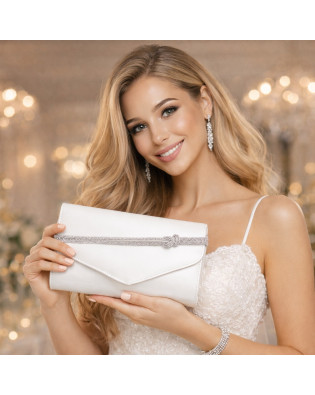 Бяла сватбена чанта  от еко кожа и декорация от бели камъни 