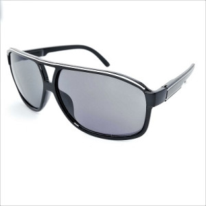 Мъжки слънчеви очила CARERRA с UV защита